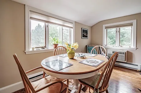 153 Foreside Road Falmouth ME 04105