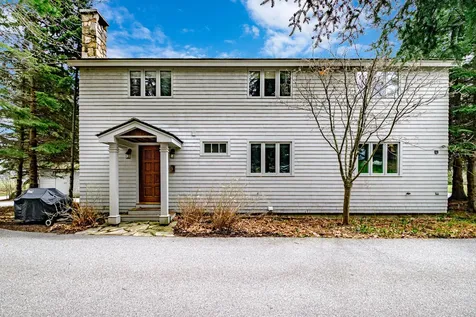153 Foreside Road Falmouth ME 04105