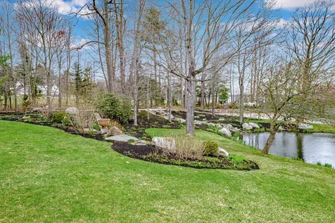 153 Foreside Road Falmouth ME 04105