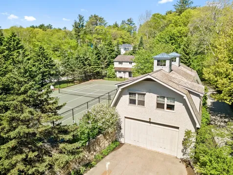 153 Foreside Road Falmouth ME 04105