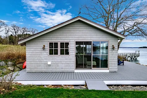 153 Foreside Road Falmouth ME 04105