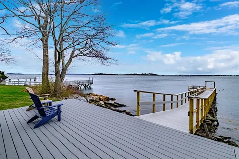 153 Foreside Road Falmouth ME 04105