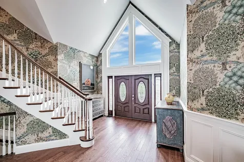 153 Foreside Road Falmouth ME 04105