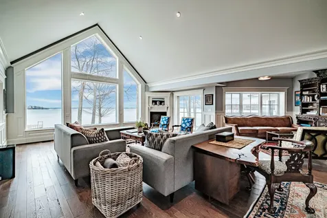 153 Foreside Road Falmouth ME 04105