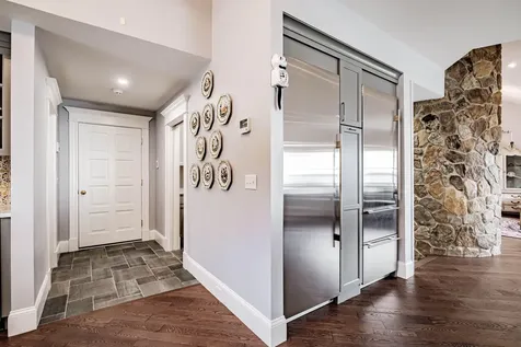 153 Foreside Road Falmouth ME 04105
