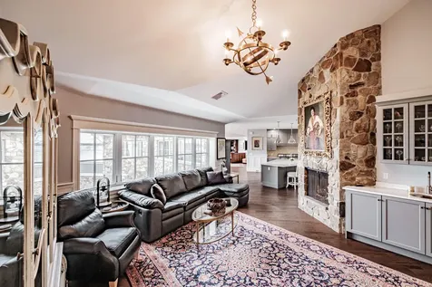 153 Foreside Road Falmouth ME 04105
