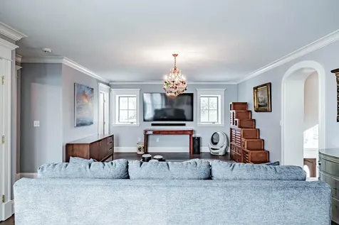 153 Foreside Road Falmouth ME 04105