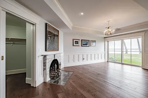 153 Foreside Road Falmouth ME 04105