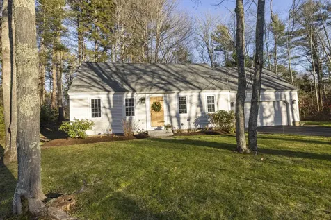 3 Christopher Road Kennebunk ME 04043