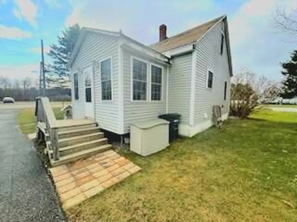 226 Elm Street Brewer ME 04412