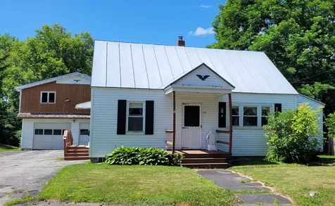 62 Edgemont Avenue Waterville ME 04901