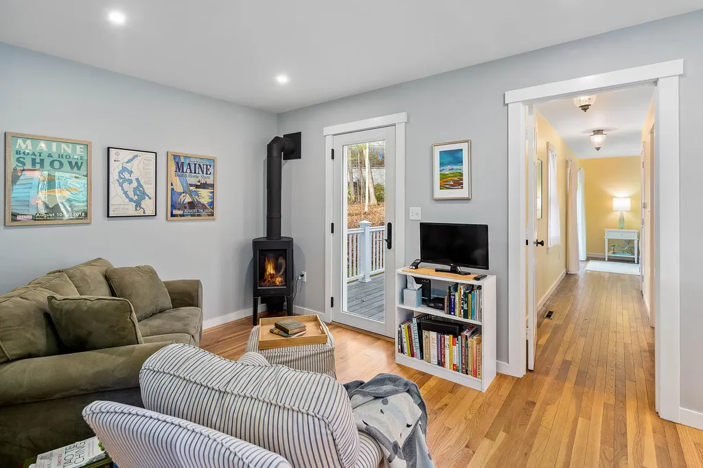 11 Rockbrook Drive Camden ME 04843