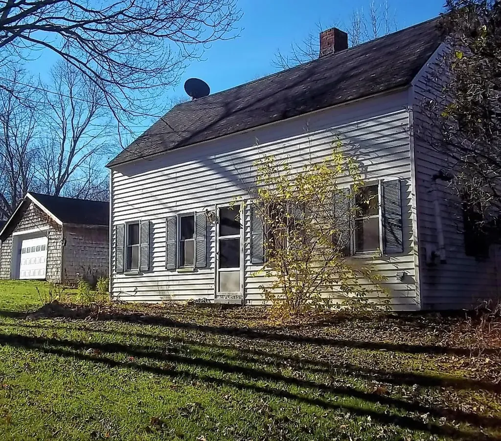323 Mt Pisgah Road Winthrop ME 04364