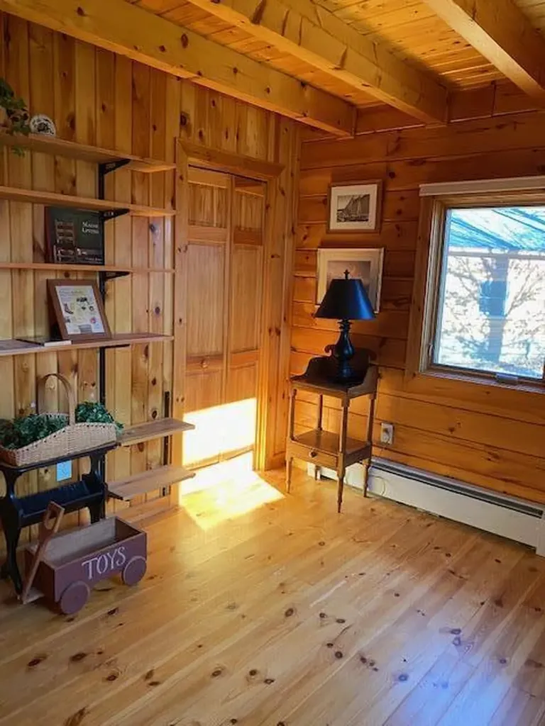 43 Marion Drive Hebron ME 04238