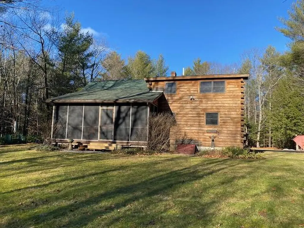 43 Marion Drive Hebron ME 04238