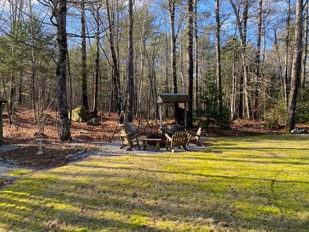43 Marion Drive Hebron ME 04238