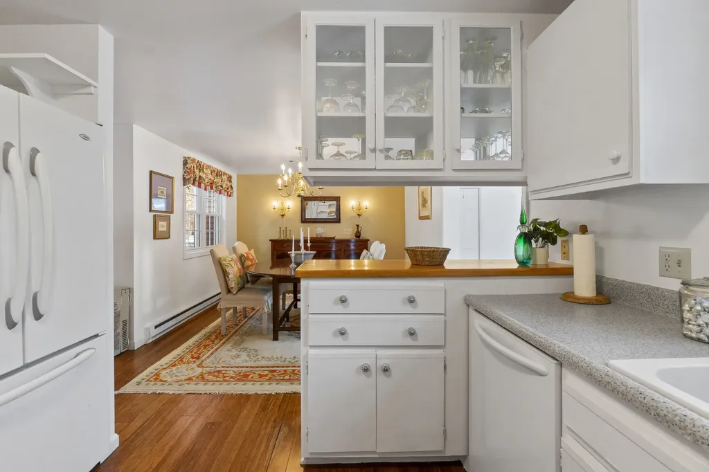 52 Willow Grove Road Brunswick ME 04011