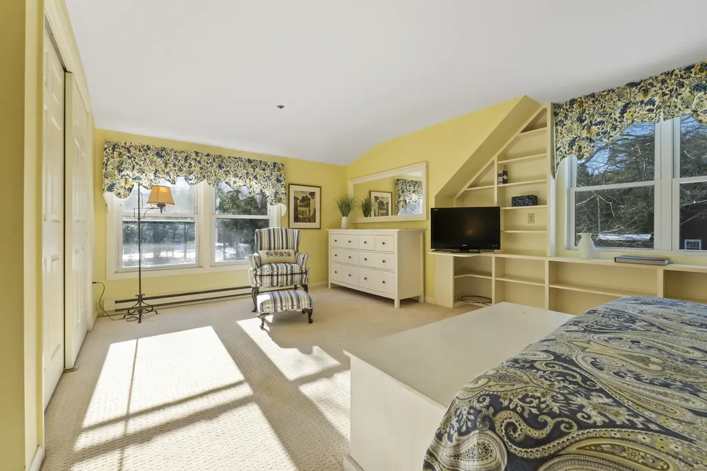 52 Willow Grove Road Brunswick ME 04011