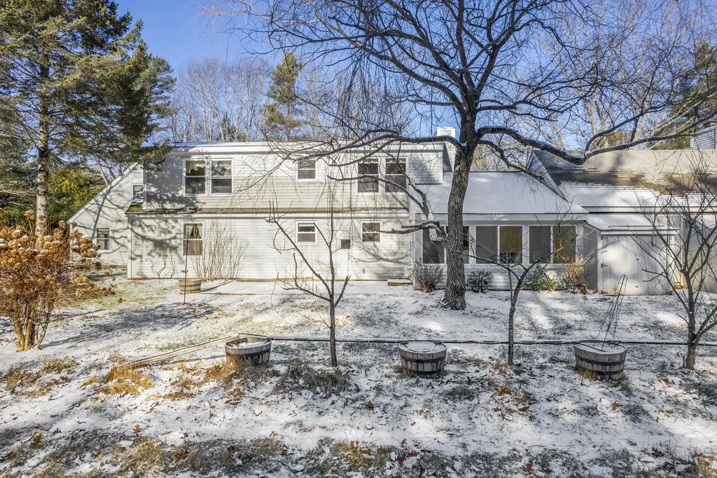 52 Willow Grove Road Brunswick ME 04011