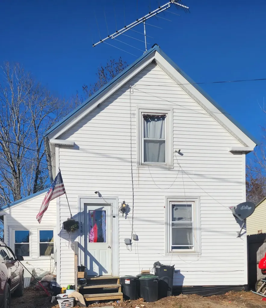 115 Cottage Street Pittsfield ME 04967