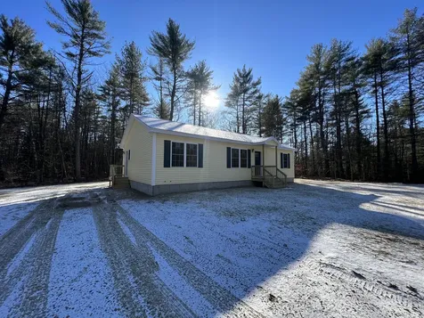 107 Fisher Drive Limerick ME 04048