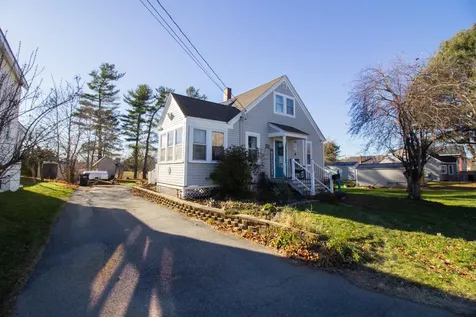 44 Rutland Street Bangor ME 04401