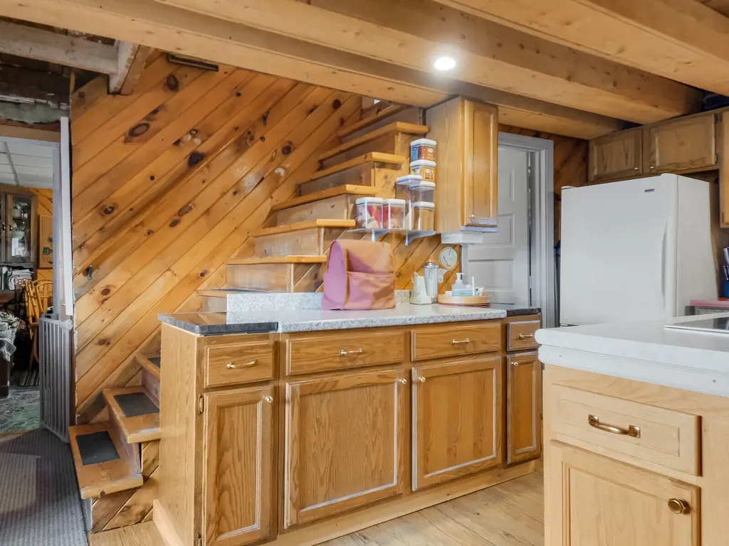13 Trinity Street Rockland ME 04841