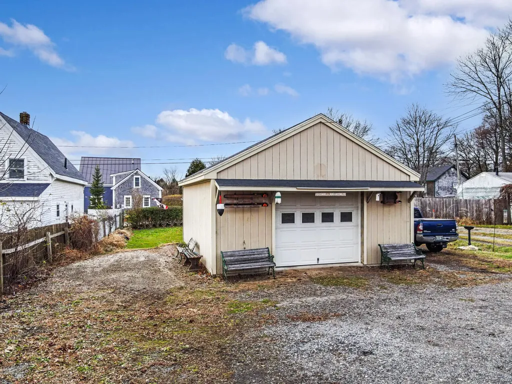 13 Trinity Street Rockland ME 04841