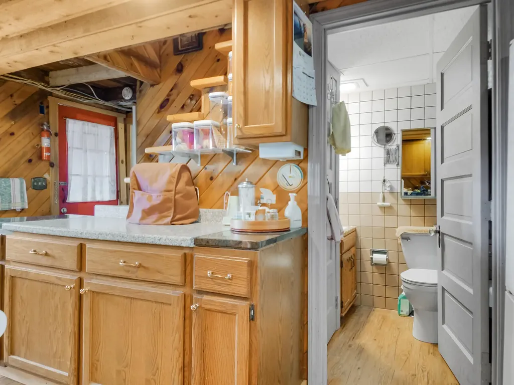 13 Trinity Street Rockland ME 04841