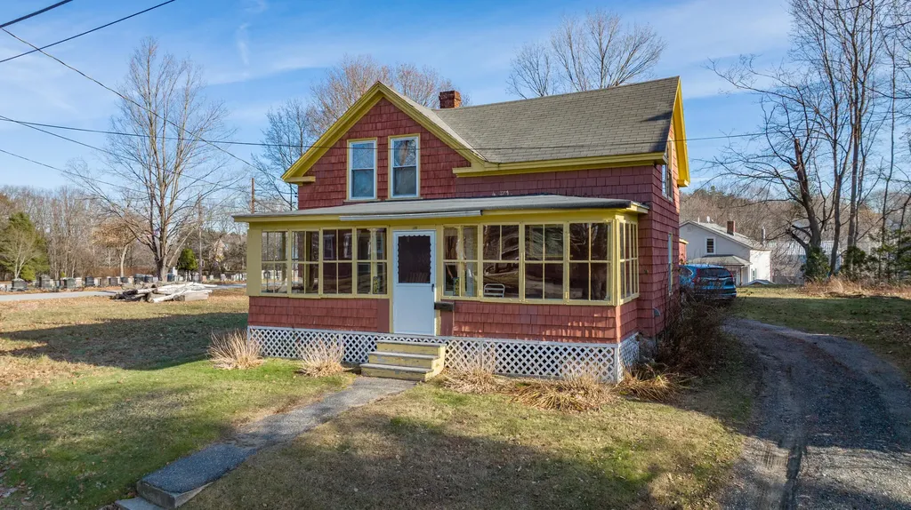 189 Summer Street Lewiston ME 04240