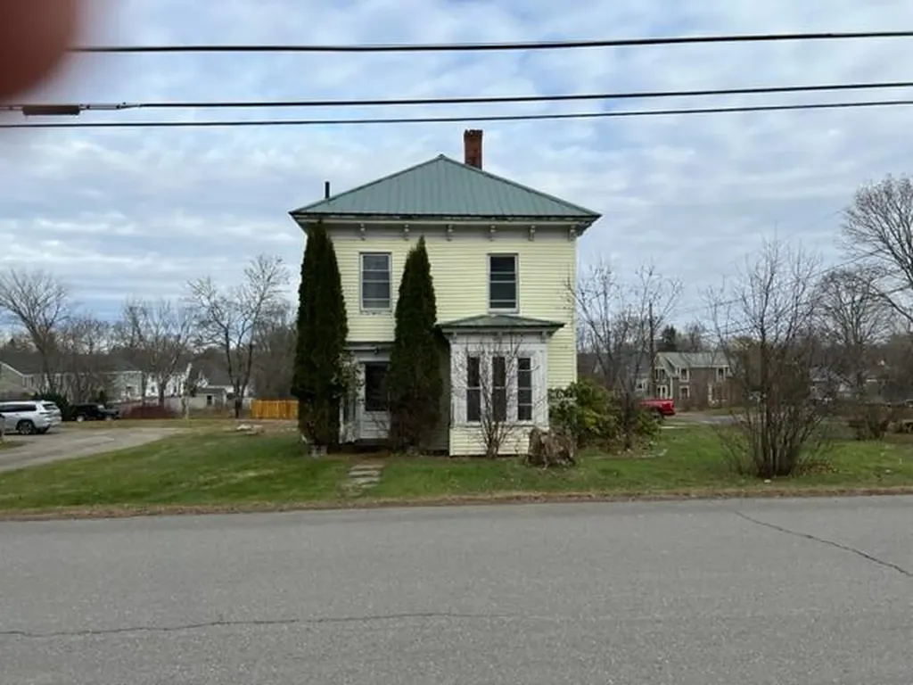 90 Lincoln Street Calais ME 04619