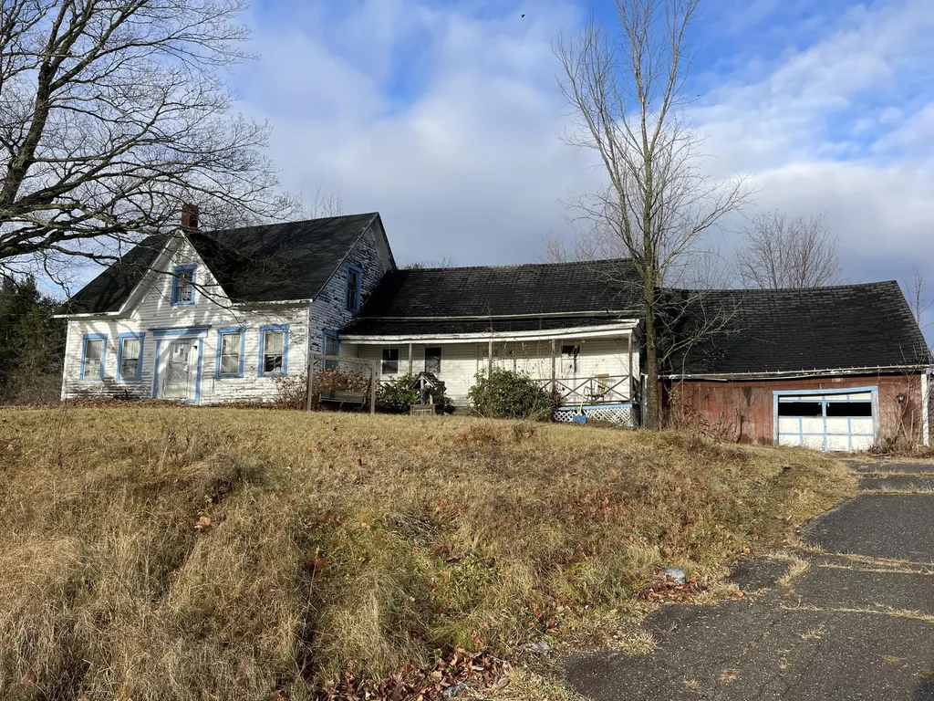 228 Exeter Road Corinna ME 04928