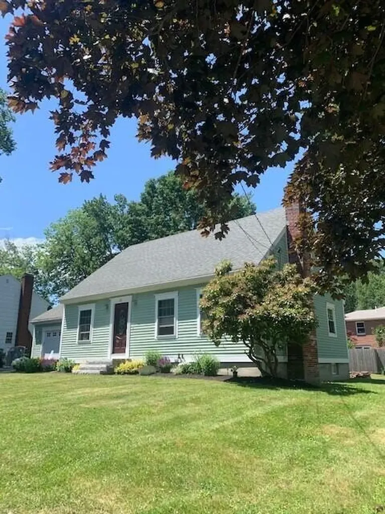 62 Pineloch Drive Portland ME 04103