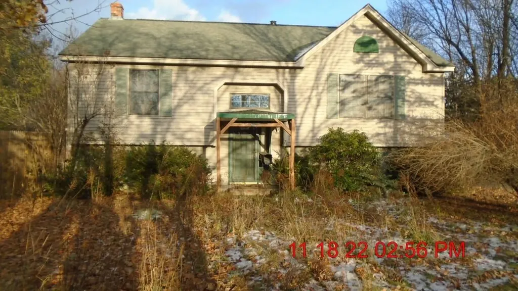 127 Readfield Road Manchester ME 04351