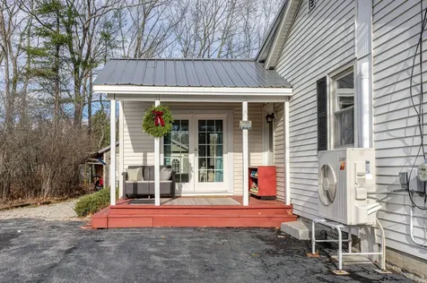 99 Melissa Drive Yarmouth ME 04096