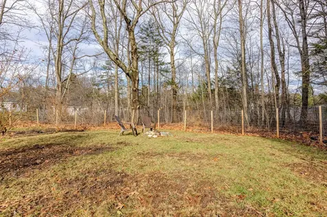 99 Melissa Drive Yarmouth ME 04096