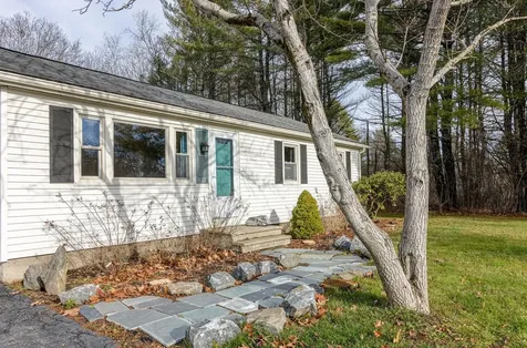 99 Melissa Drive Yarmouth ME 04096