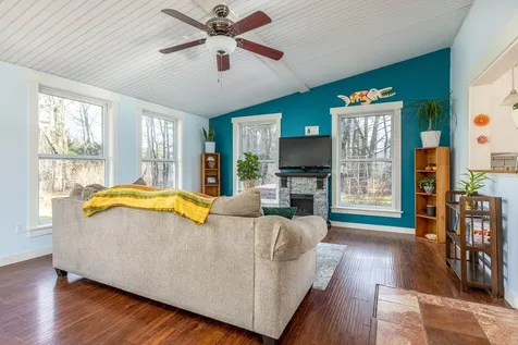 99 Melissa Drive Yarmouth ME 04096