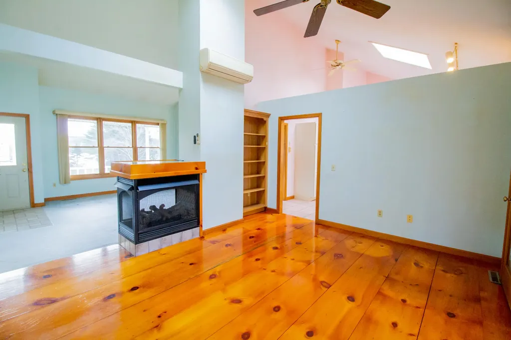 476 Swetts Pond Road Orrington ME 04474