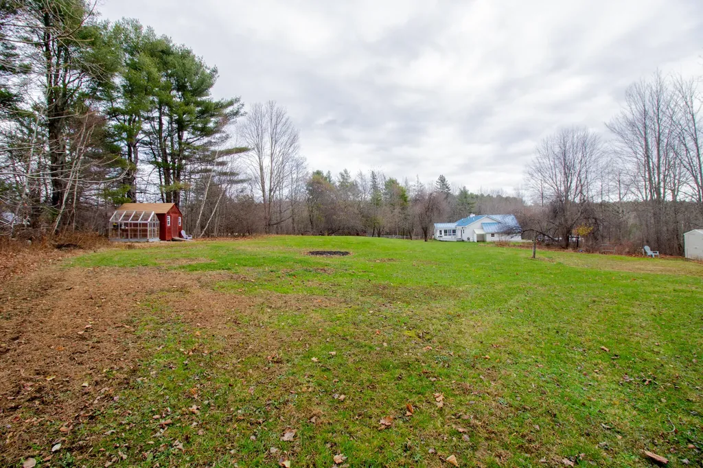 476 Swetts Pond Road Orrington ME 04474