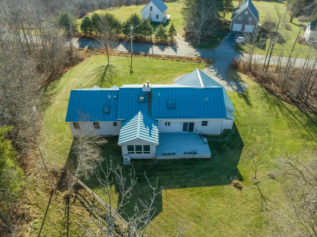 476 Swetts Pond Road Orrington ME 04474