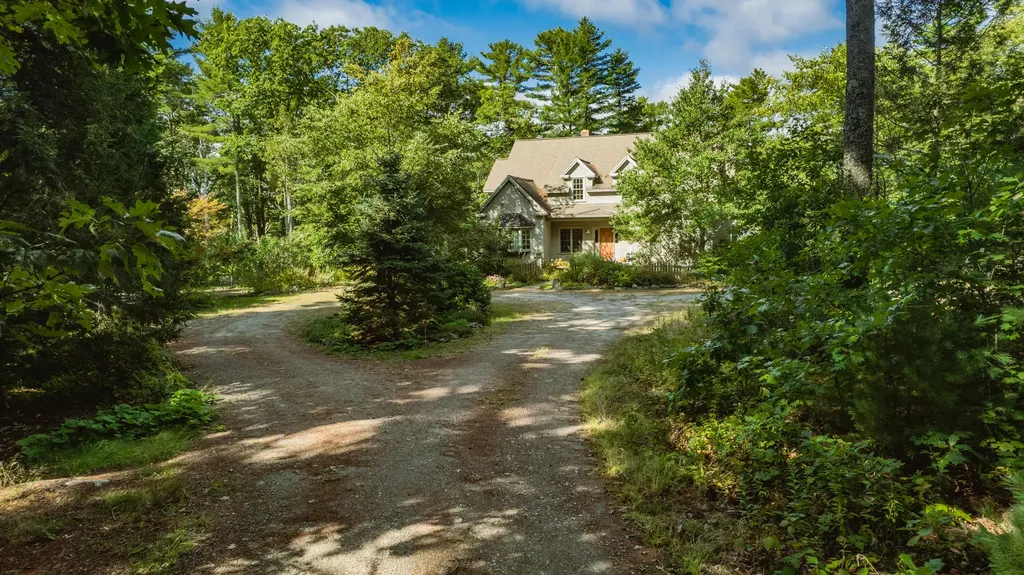 77 Goose Cove Lane Woolwich ME 04579