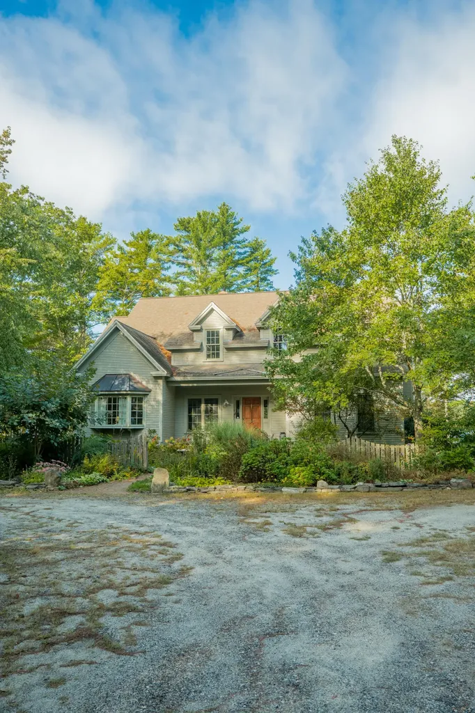 77 Goose Cove Lane Woolwich ME 04579