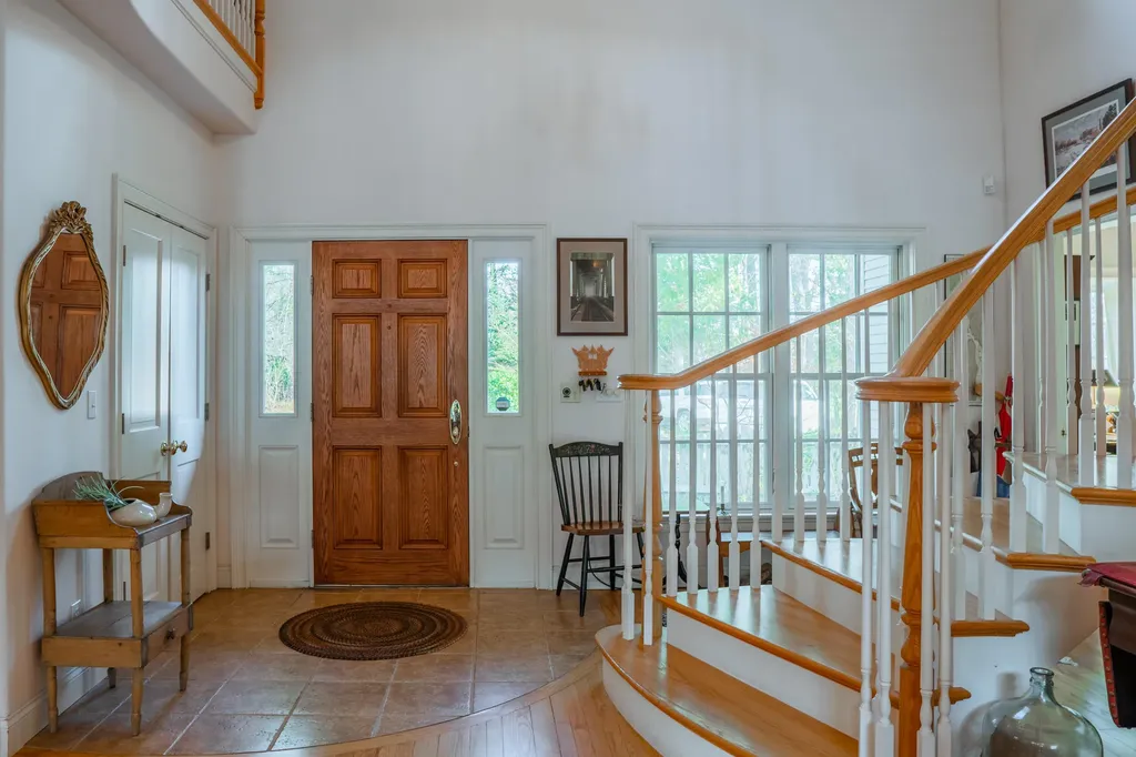 77 Goose Cove Lane Woolwich ME 04579