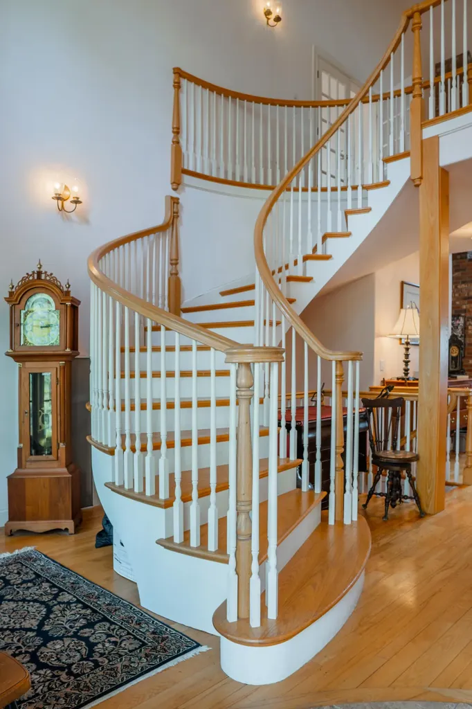77 Goose Cove Lane Woolwich ME 04579