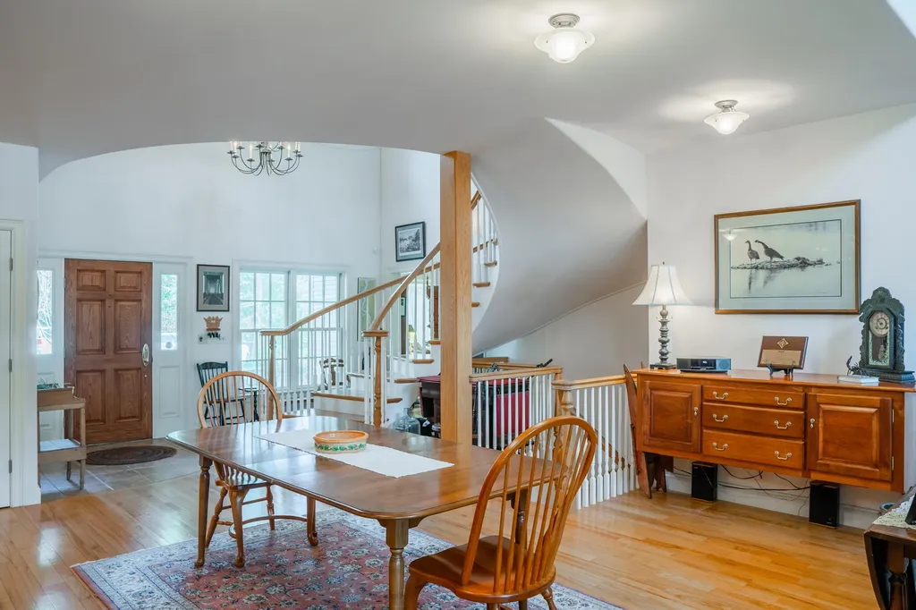 77 Goose Cove Lane Woolwich ME 04579