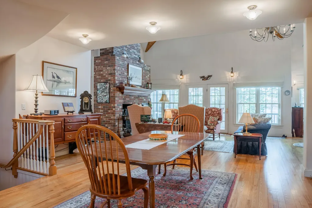77 Goose Cove Lane Woolwich ME 04579