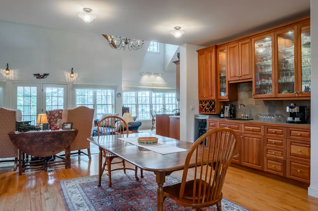 77 Goose Cove Lane Woolwich ME 04579