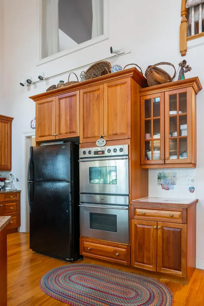77 Goose Cove Lane Woolwich ME 04579