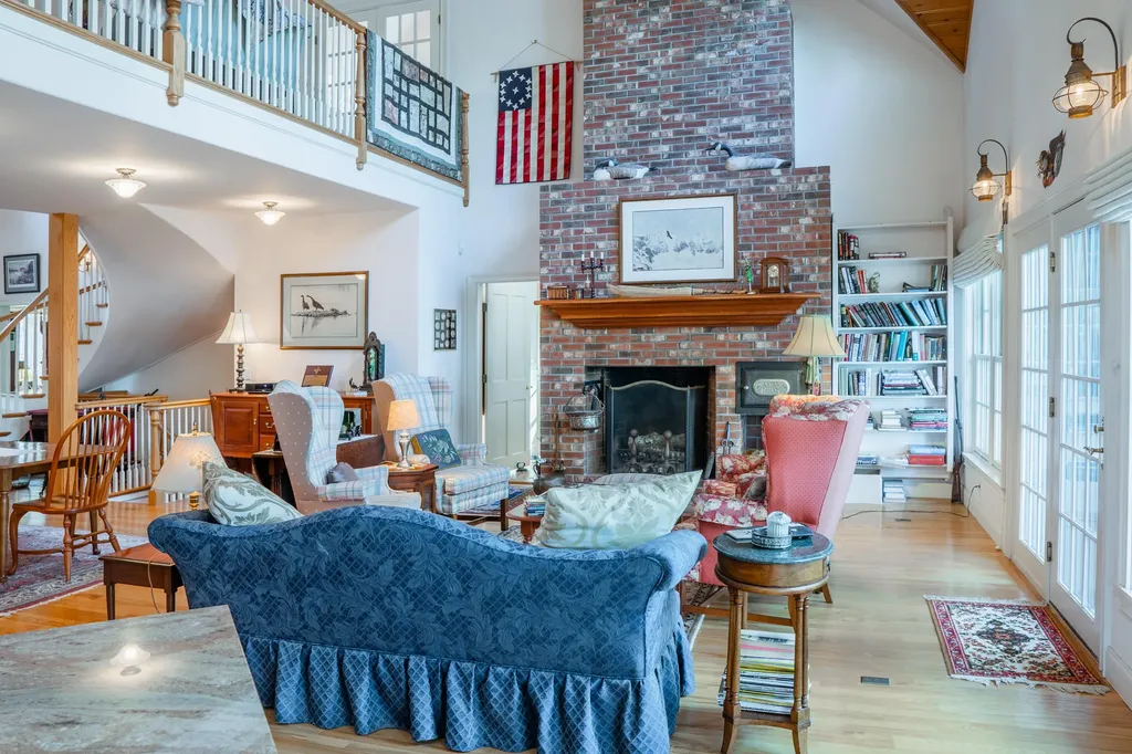 77 Goose Cove Lane Woolwich ME 04579